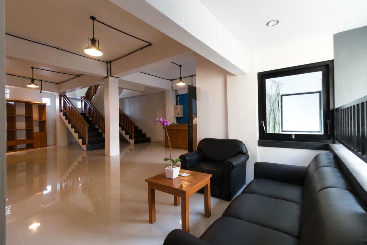 Ab Hotel Kuta By Agata Exterior photo